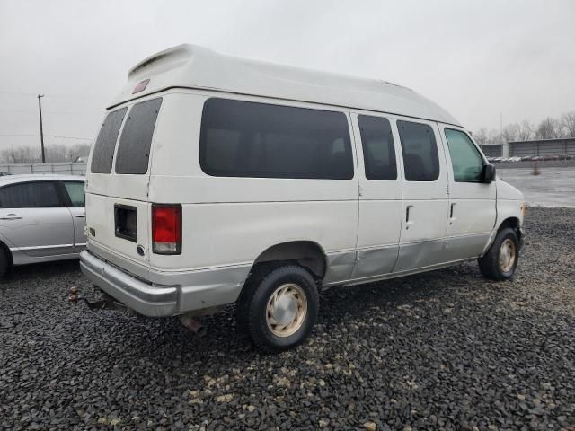 2000 Ford Econoline E150 Wagon