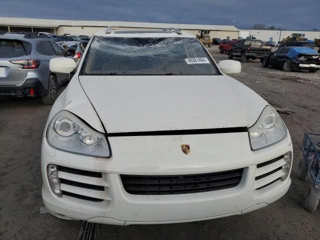 2010 Porsche Cayenne