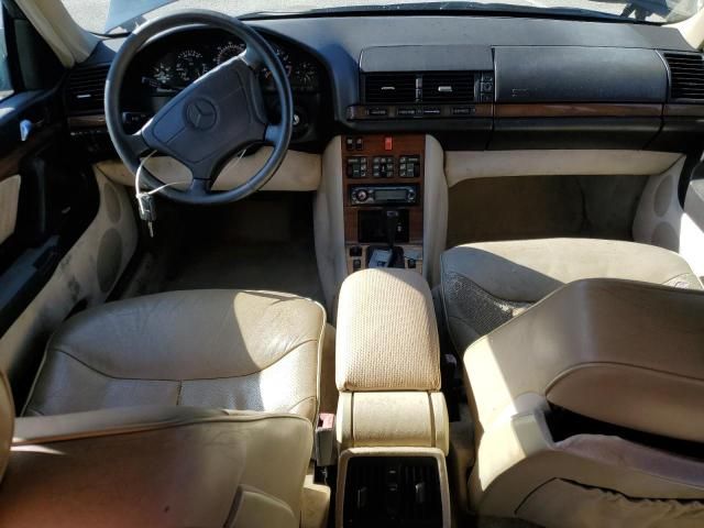 1992 Mercedes-Benz 400 SE