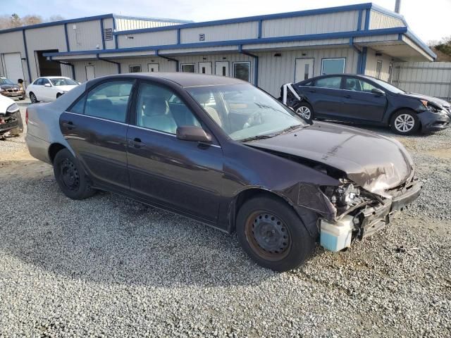 2004 Toyota Camry LE