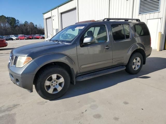 2006 Nissan Pathfinder LE