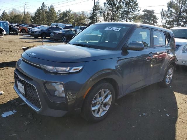 2022 KIA Soul LX