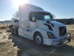 Salvage cars for sale from Copart Seaford, DE: 2016 Volvo VN VNL