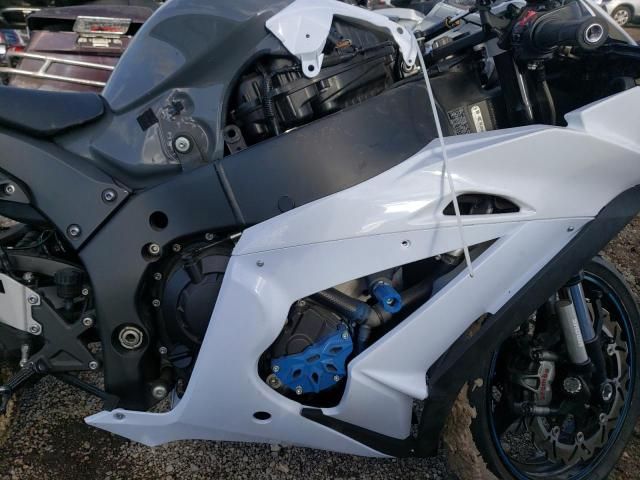 2019 Kawasaki ZX1002