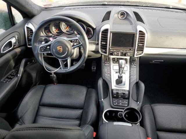 2016 Porsche Cayenne GTS