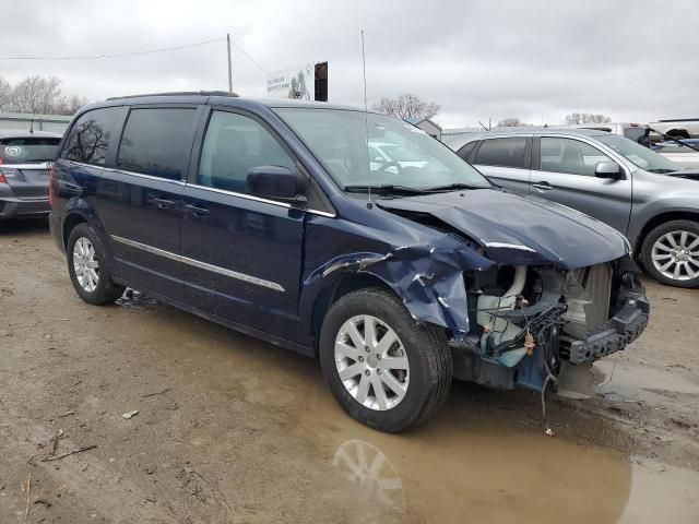 2013 Chrysler Town & Country Touring