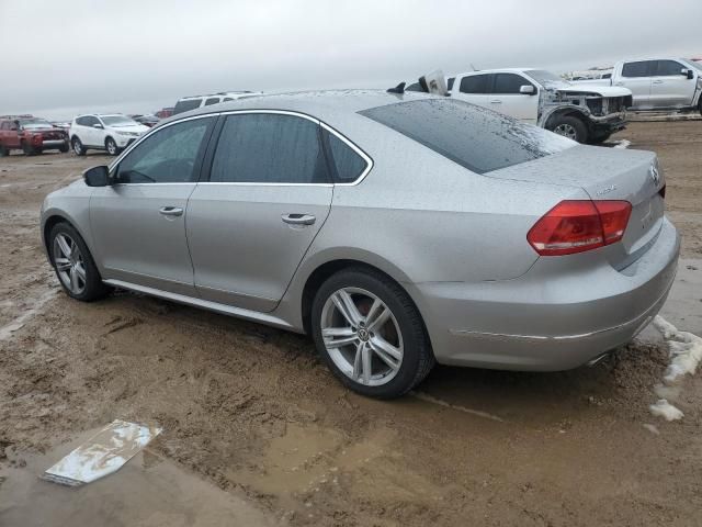 2013 Volkswagen Passat SEL