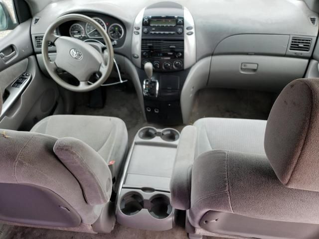 2008 Toyota Sienna CE