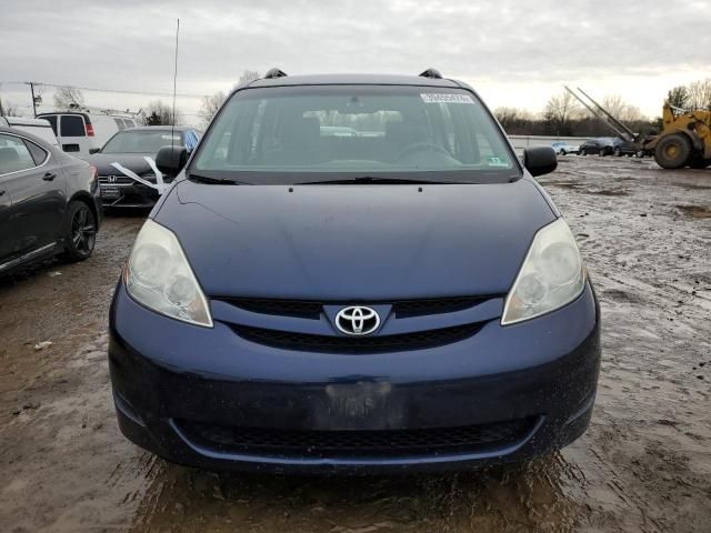 2006 Toyota Sienna CE