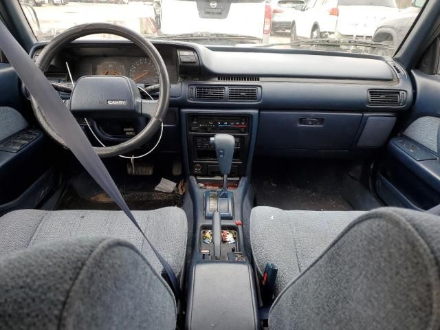 1990 Toyota Camry DLX