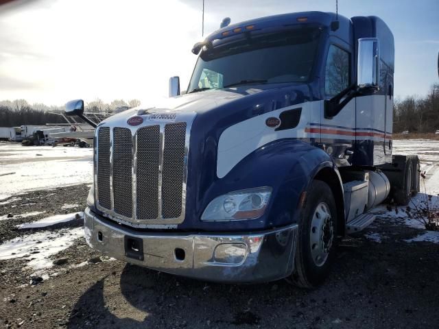 2016 Peterbilt 579