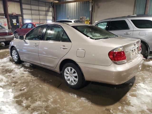 2005 Toyota Camry LE