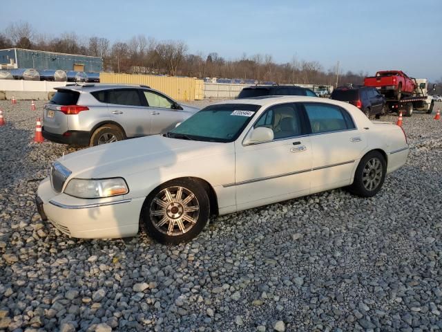 2007 Lincoln Town Car Signature Limited