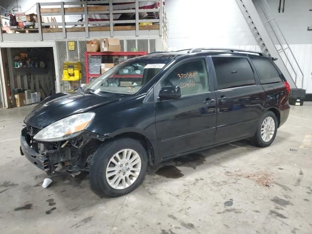 2008 Toyota Sienna XLE