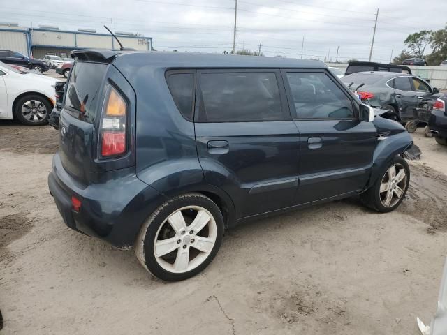 2010 KIA Soul +