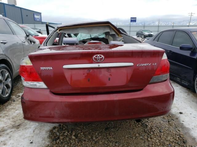 2005 Toyota Camry LE