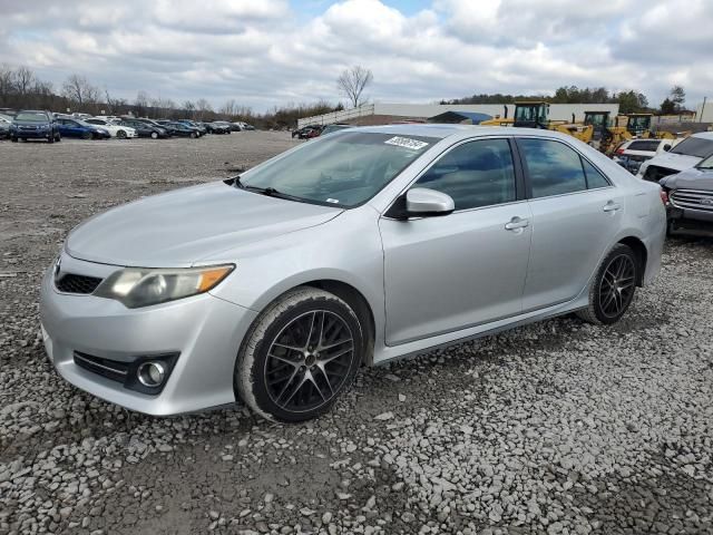 2014 Toyota Camry SE