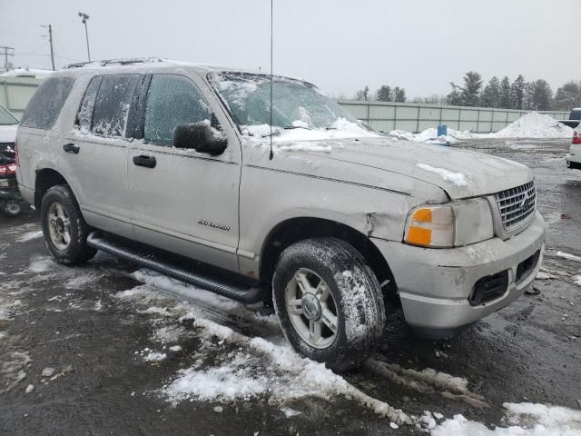 2004 Ford Explorer XLT