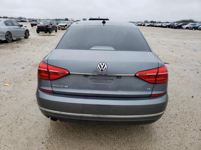 2016 Volkswagen Passat SE