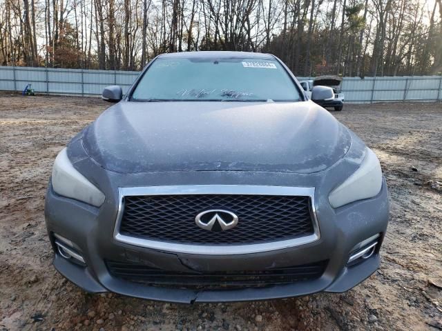 2015 Infiniti Q50 Base