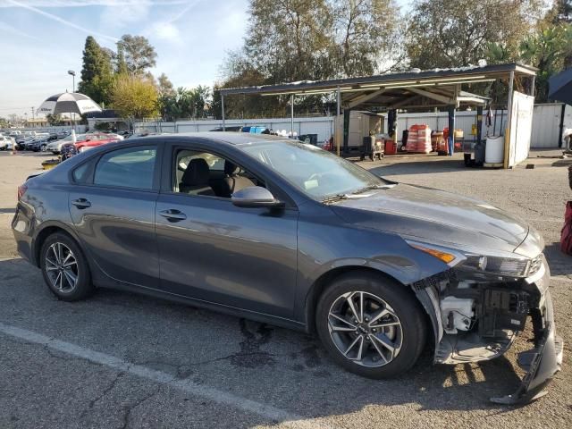 2023 KIA Forte LX