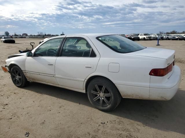 2000 Toyota Camry CE