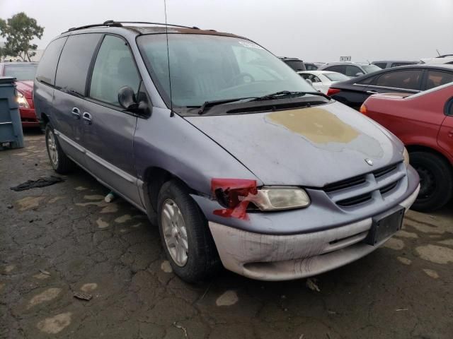 1996 Dodge Grand Caravan LE