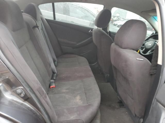 2011 Nissan Altima Base