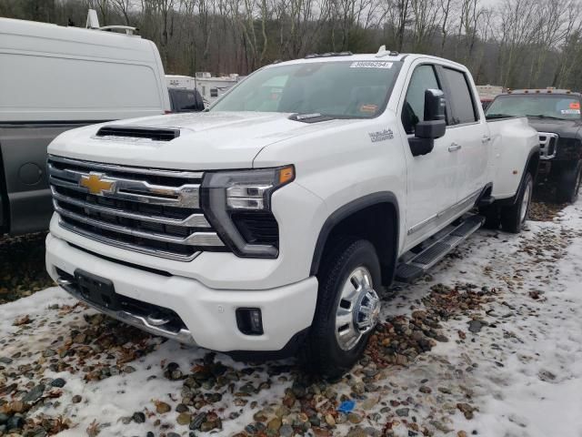 2024 Chevrolet Silverado K3500 High Country