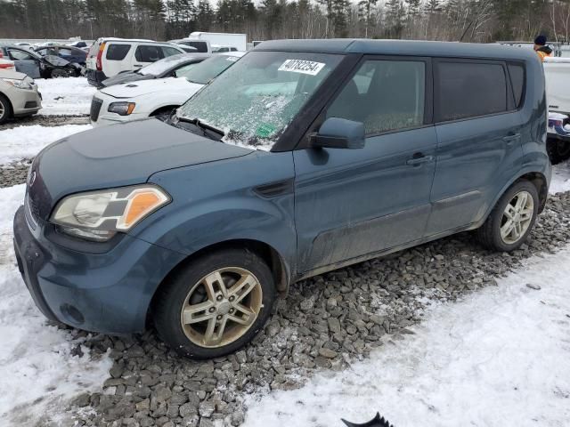 2011 KIA Soul +