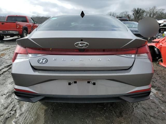 2022 Hyundai Elantra SEL