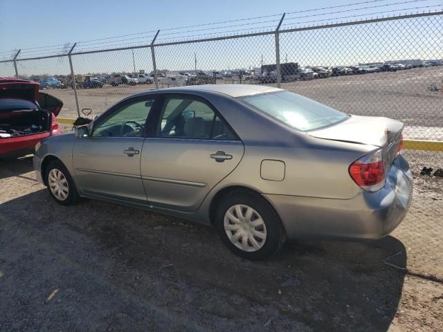 2005 Toyota Camry LE