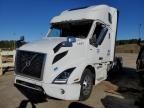 2023 Volvo VNR