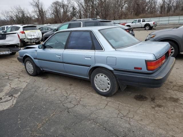 1990 Toyota Camry DLX