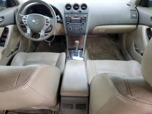 2010 Nissan Altima Base