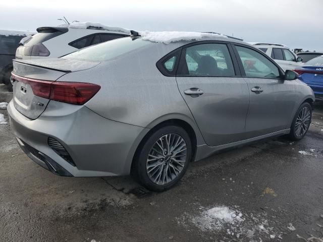 2023 KIA Forte GT Line