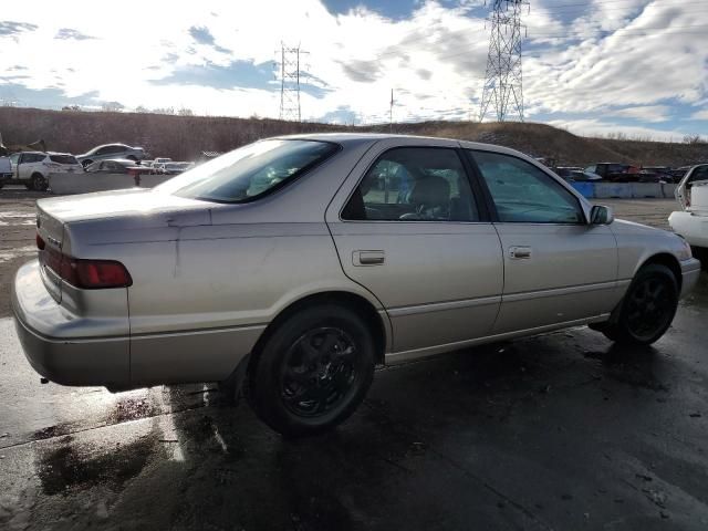 1998 Toyota Camry LE