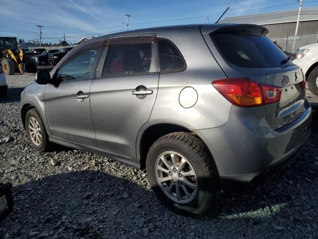 2013 Mitsubishi RVR SE