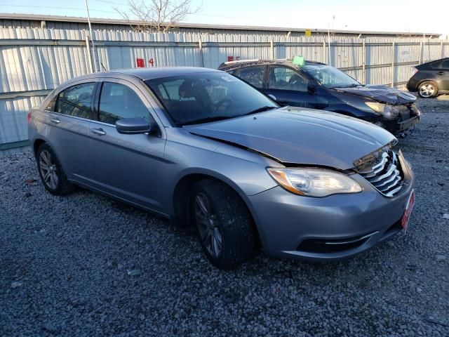 2014 Chrysler 200 Touring