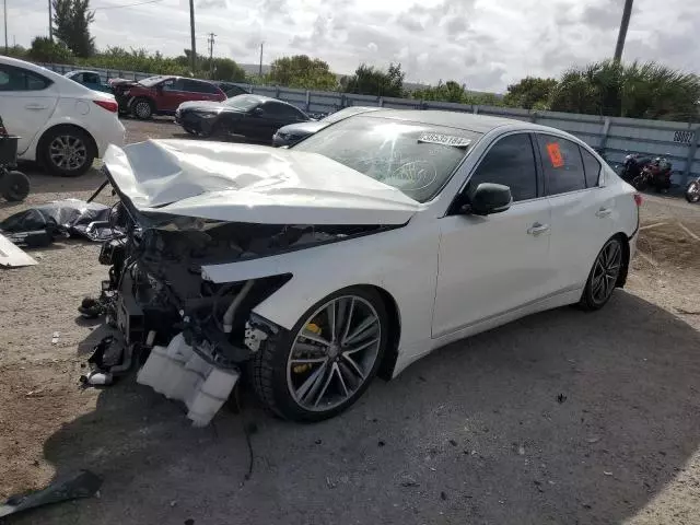 2014 Infiniti Q50 Base