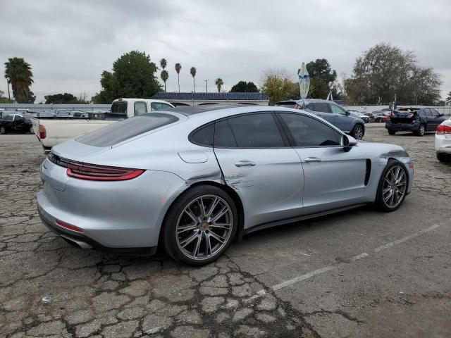 2018 Porsche Panamera 4