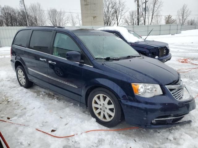 2015 Chrysler Town & Country Touring