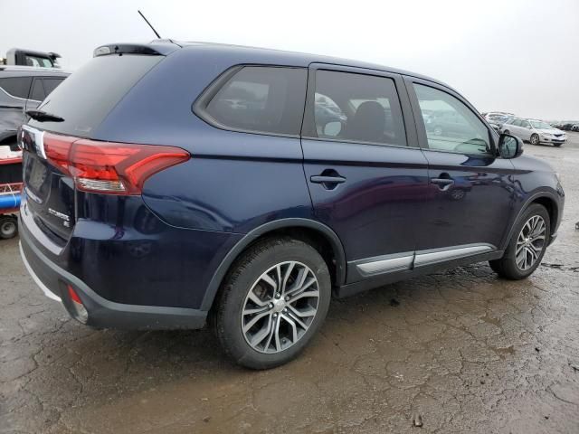 2016 Mitsubishi Outlander SE