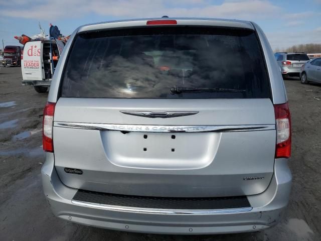 2011 Chrysler Town & Country Limited