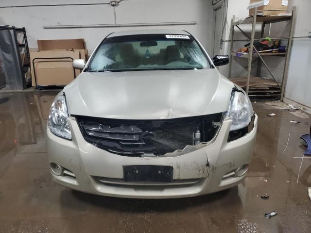 2010 Nissan Altima Base