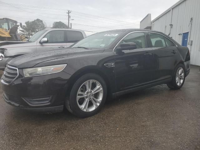 2013 Ford Taurus SEL