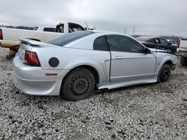 2004 Ford Mustang