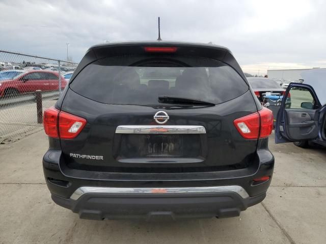 2018 Nissan Pathfinder S