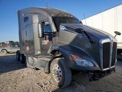 Salvage trucks for sale at Grand Prairie, TX auction: 2022 Kenworth Construction T680