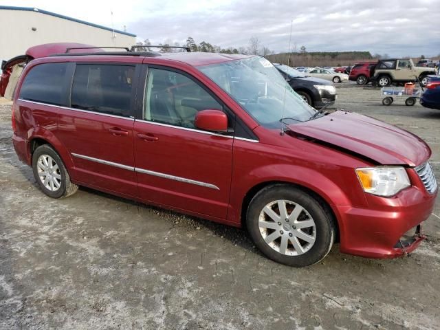 2013 Chrysler Town & Country Touring